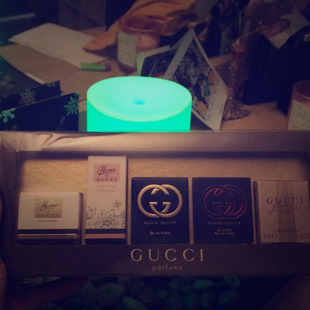 Authentic Gucci miniature Set! New not used!